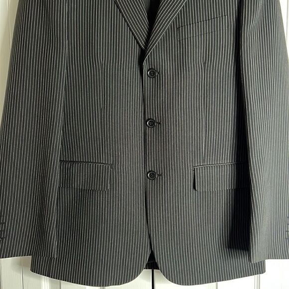 Le Chateau Men’s Black Pinstripe Blazer Size 38‎ - Picture 3 of 15
